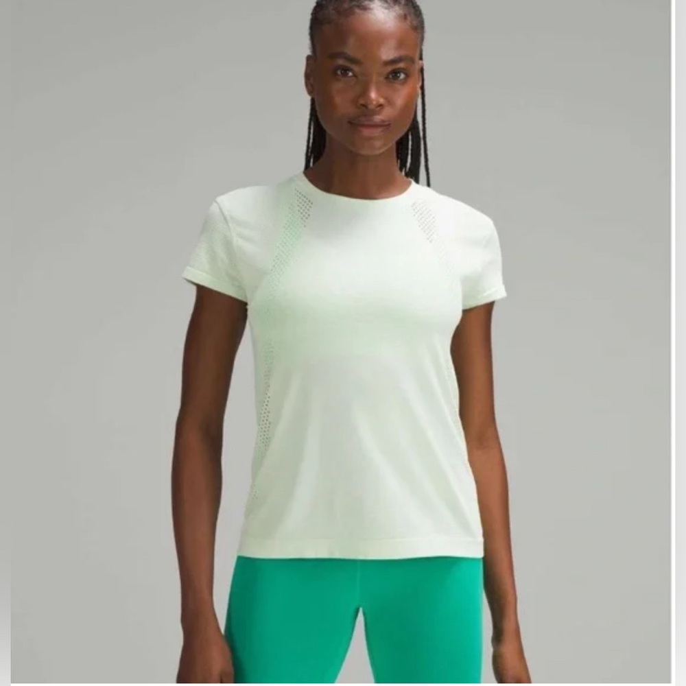 Lululemon Train To Be Short-Sleeve Shirt